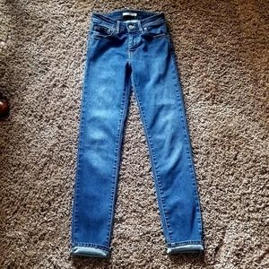 Women's Levi Jean's
